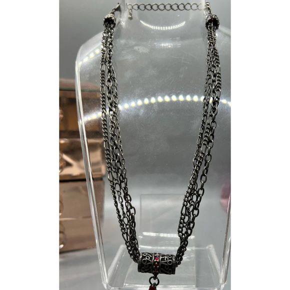 Gothic Style Necklace.. GORGEOUS. - Picture 3 of 3